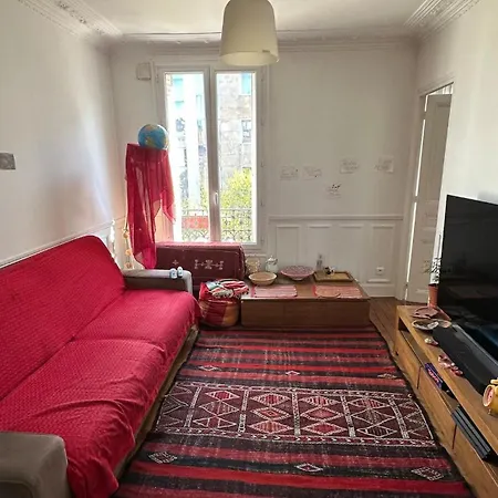 Comfort, Culture And Relaxation Suresnes